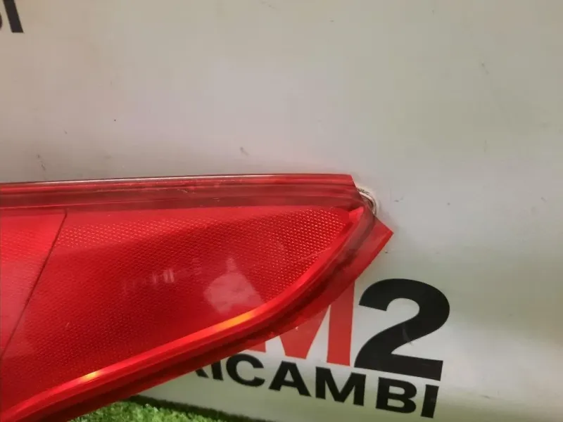 Fanale EST POST DX F1EB13404EA Ford Focus IV SW 2014