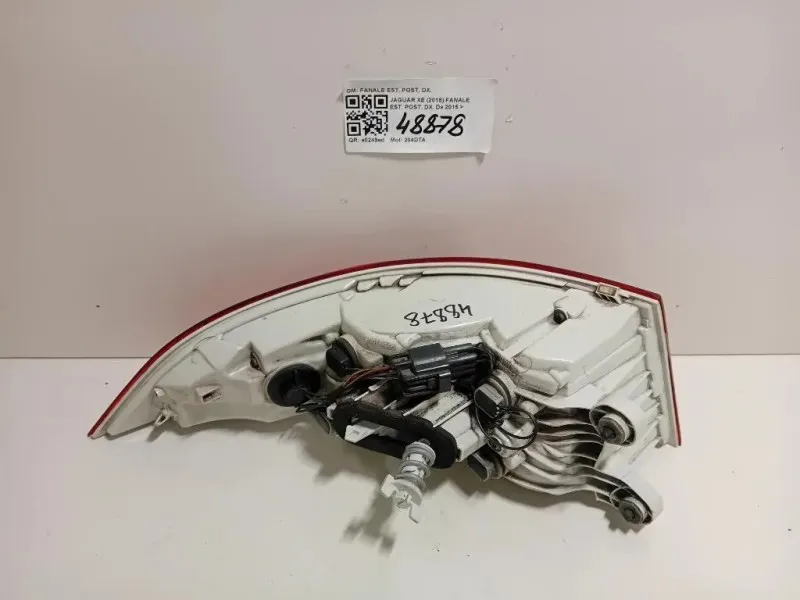 Fanale EST POST DX FANALE EST POST DX Jaguar XE 2015