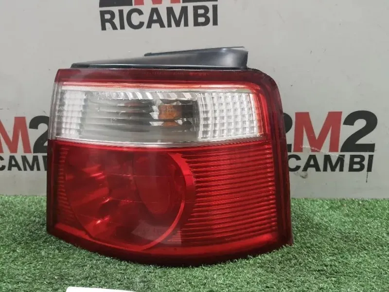 Fanale EST POST DX 0K2FB51140 Kia Carens II 2002