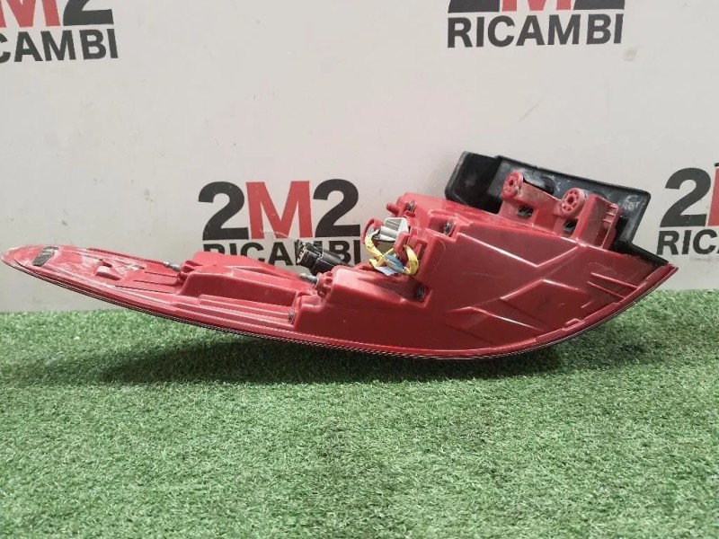 Fanale EST POST DX 92402F1000 Kia Sportage IV 2016