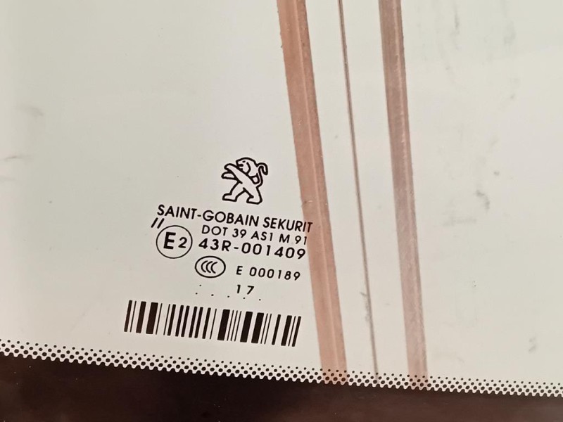 Parabrezza 43R-001409 Peugeot 208 I 2015