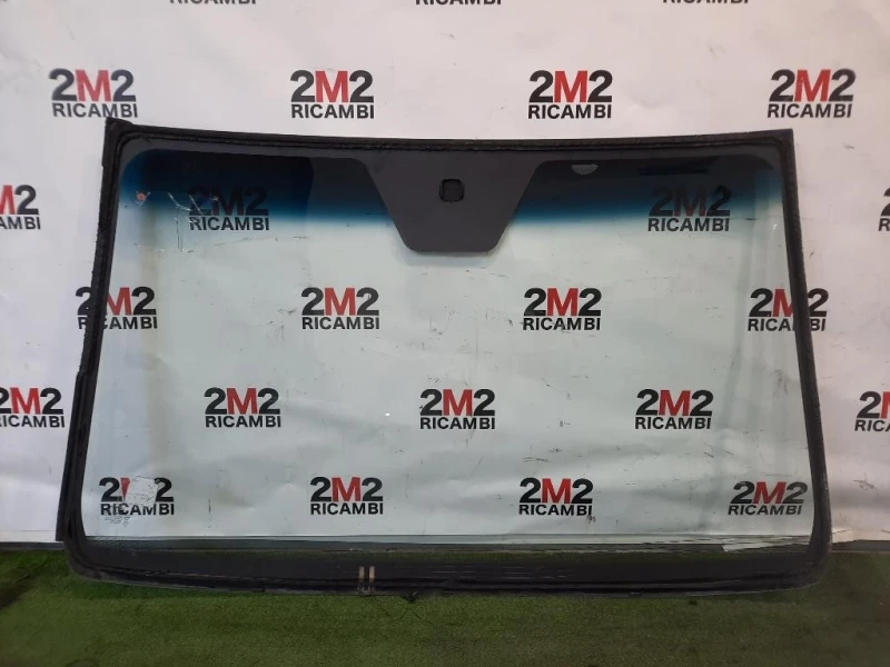 Parabrezza 7911035000 Ssangyong Tivoli 2015
