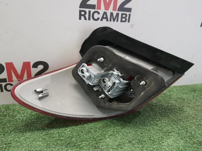 Fanale EST POST DX A2468200264 Mercedes Classe B W246 2012