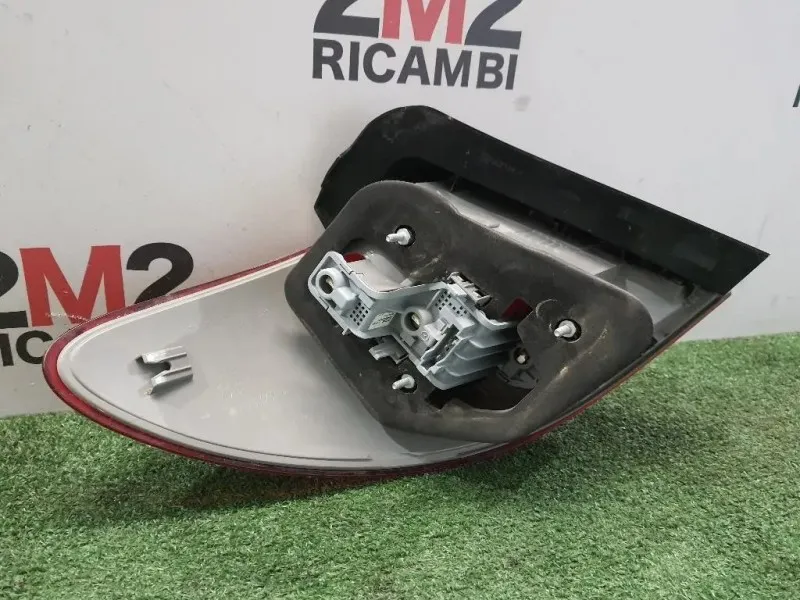 Fanale EST POST DX A2468200264 Mercedes Classe B W246 2012