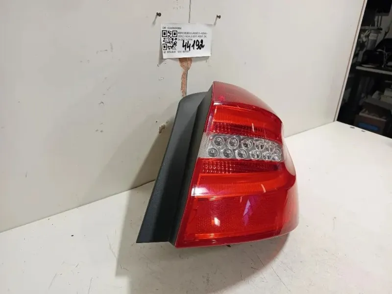 Fanale EST POST DX A2468200664 Mercedes Classe B W246 2012
