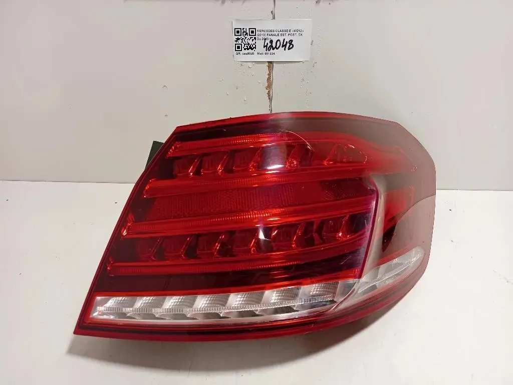Fanale EST POST DX Mercedes Classe E W212 2013