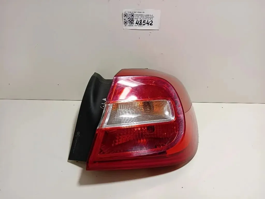 Fanale EST POST DX A1569060858 Mercedes Classe GLA X156 2014