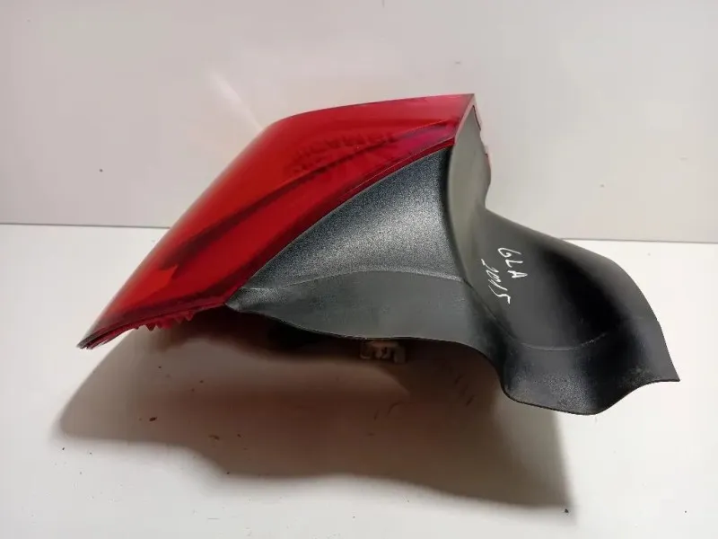 Fanale EST POST DX A1569060858 Mercedes Classe GLA X156 2014