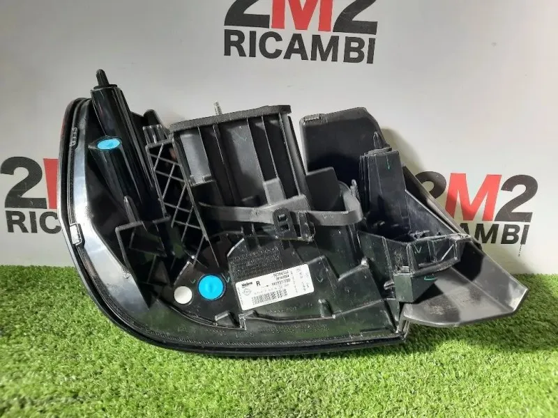 Fanale EST POST DX 9829317280 Opel Corsa F 2019