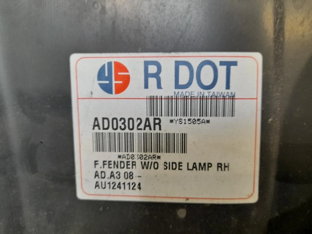 Parafango ANT DX AD0302AR Audi A3 8P1 2008
