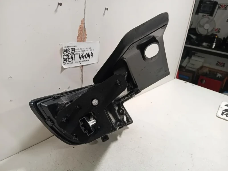 Fanale EST POST DX 9833721980 Opel Mokka B 2020