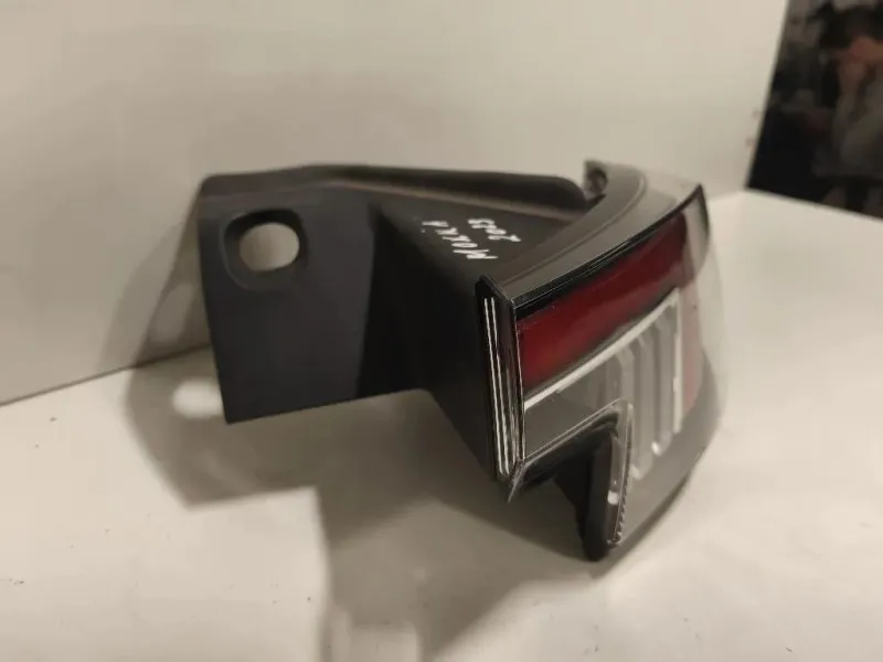 Fanale EST POST DX 9833721980 Opel Mokka B 2020