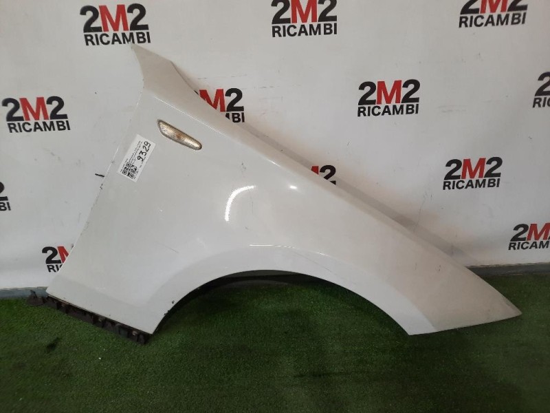 Fanale EST POST DX 9810477080 Peugeot 3008 II 2016