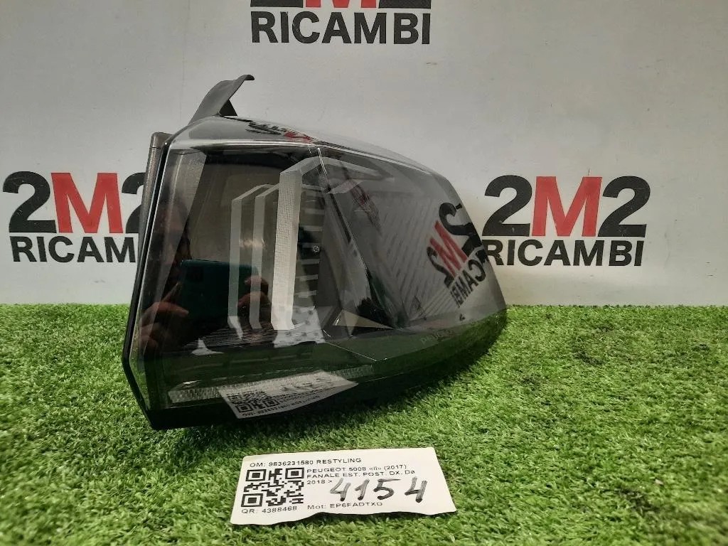 Fanale EST POST DX 9836231580 LED RESTYLING POST DX Peugeot 5008 II 2017