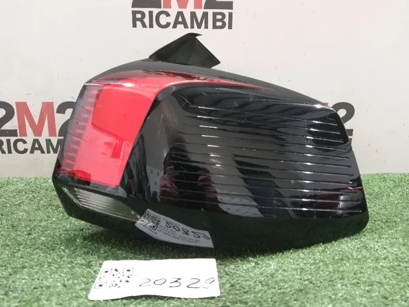 Fanale EST POST DX 9811028180 Peugeot 5008 II 2017