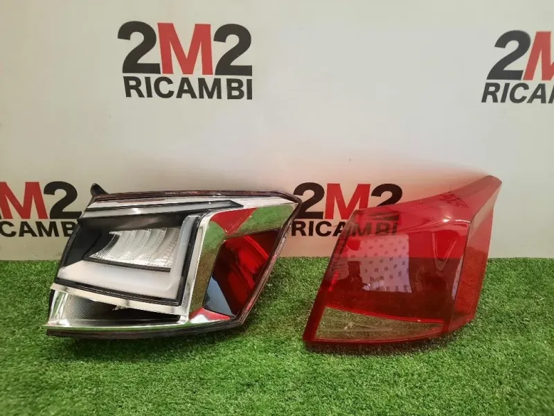 Fanale EST POST DX 6F9945208B Seat Arona 2017