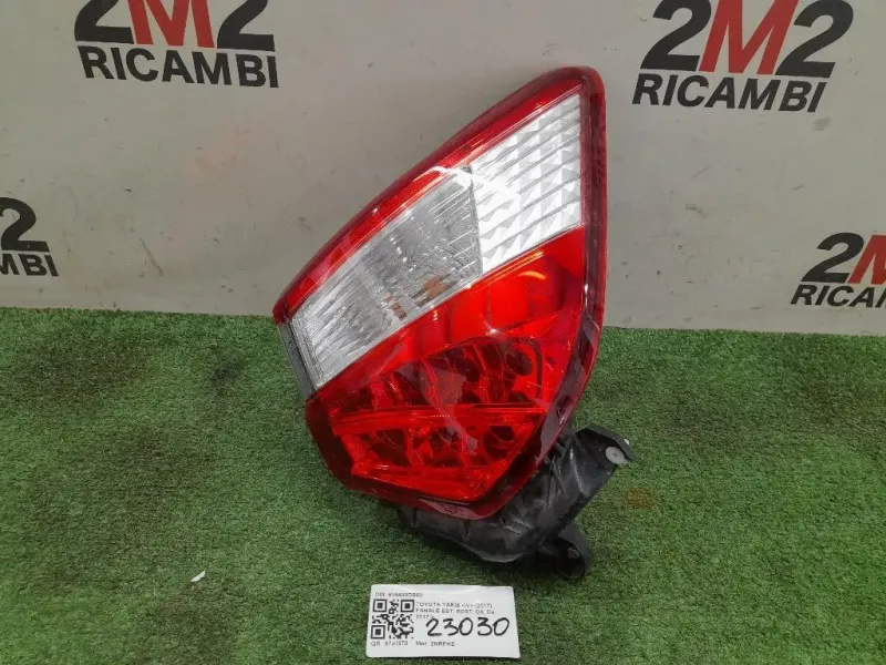 Fanale EST POST DX 815500DB60 Toyota Yaris IV 2017