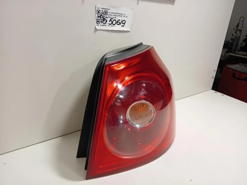 Fanale EST POST DX 1K6945096N Volkswagen GOLF V 2004