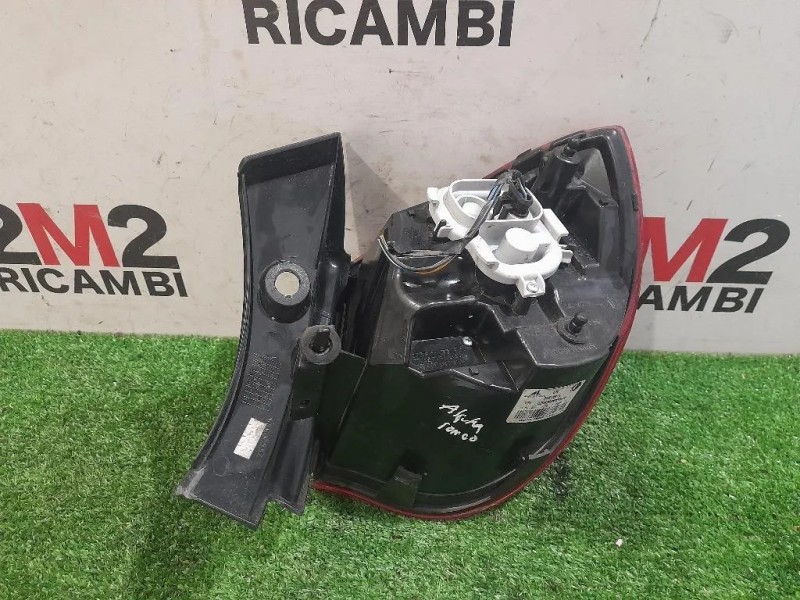 Fanale EST POST SX FANALE ORIGINALE POSTERIORE SX 50513613 Alfa Romeo Giulietta 2010