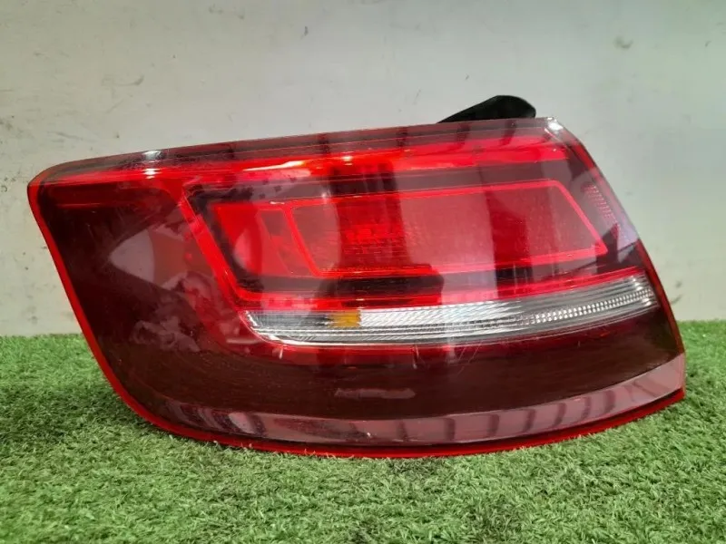 Fanale EST POST SX 8V4945069 Audi A3 8VA Sportback 2012