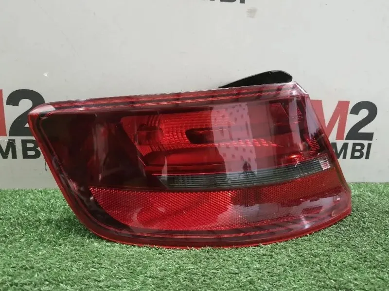 Fanale EST POST SX 8V4945095 Audi A3 8VF Sportback 2016