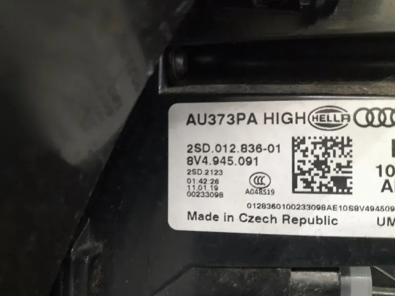 Fanale EST POST SX 8V4945091 Audi A3 8VF Sportback 2016