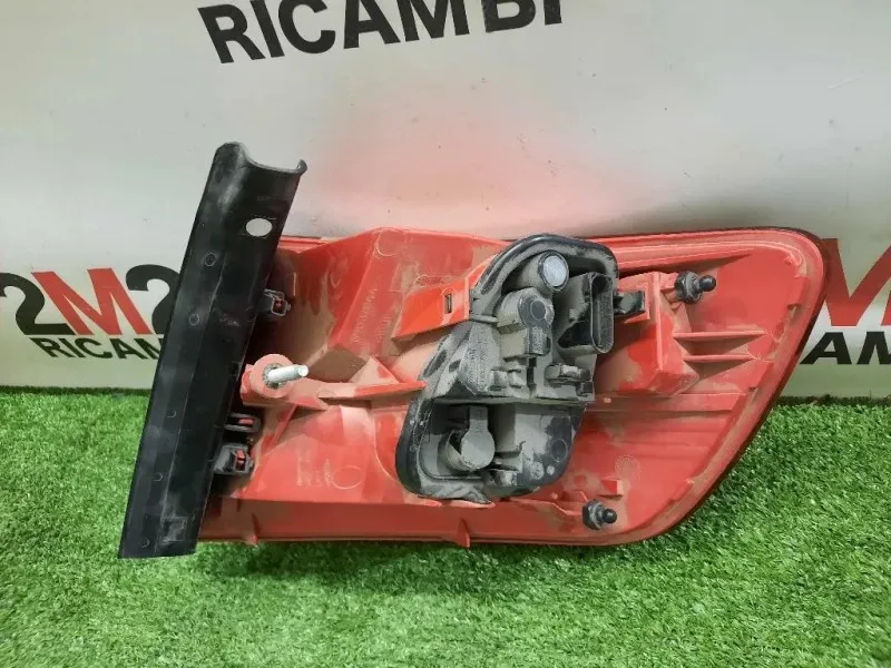 Fanale EST POST SX 4F9945095B Audi A6 4F5 Avant 2005