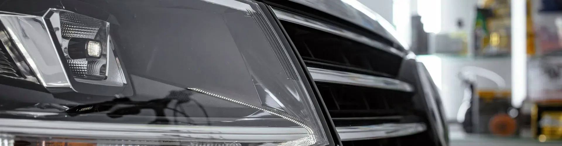 Ricambi Auto Usati Proiettori - Autodemolizione 2M2