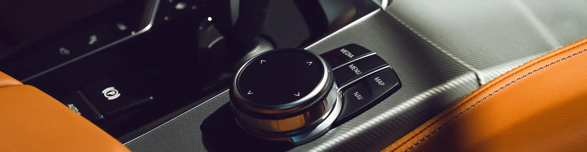 Ricambi Auto Usati Console - Autodemolizione 2M2